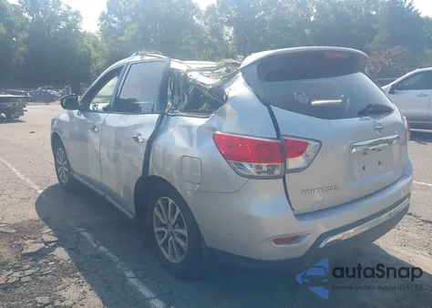 2015 Nissan Pathfinder S z USA, uszkodzony, nr VIN 5N1AR2MM3FC677811